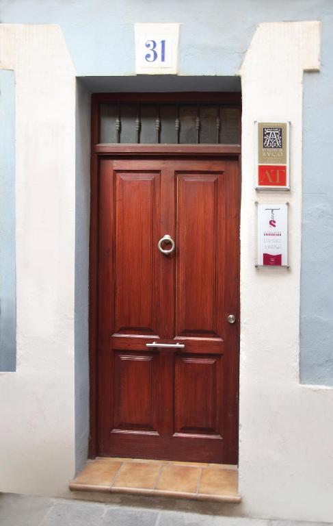 Apartamentos Alcoba de Baco Barbastro Ruang foto